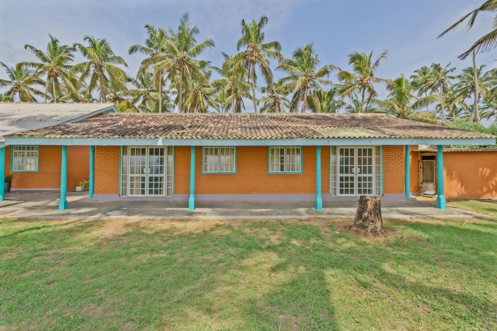 Amy'S Haven Hotel Wadduwa Exterior photo